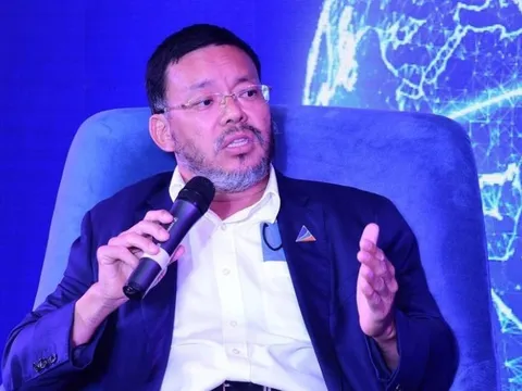 Giao dịch “hời” của Chủ tịch Lương Trí Thìn: Bán 20 triệu DXG thu về 420 tỷ, mua 17,5 triệu cp chỉ với 200 tỷ, vẫn nắm hơn 17% Đất Xanh