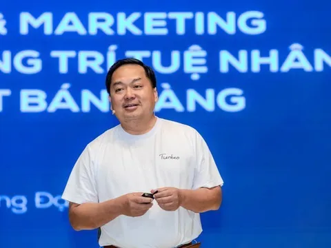 “Thế hệ vô dụng mới" phản biện ông Hoàng Nam Tiến: AI hay robot có thay được hàng chục ngàn cô gái xinh đẹp ngồi quầy ngân hàng mời gửi tiền, bán bảo hiểm, giữ chân khách không?