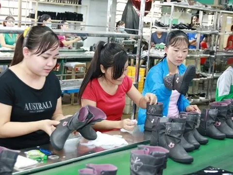 Chính sách BHXH, lương hưu năm 2024 cán bộ, công chức, người lao động cần biết