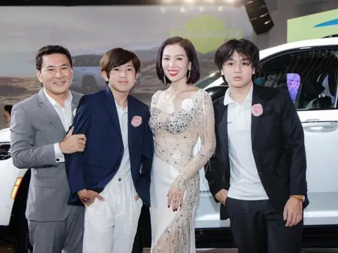 Thành tích "chuẩn con nhà nòi" của quý tử nhà Hoa khôi Thể thao Thu Hương: Nói tiếng Anh như gió, 2 lần Quán quân thi khởi nghiệp