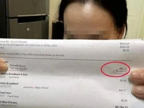 Con trai nhắn tin cho người thân khi đang quá cảnh ở sân bay nước ngoài, mẹ sốc tận óc nhận hóa đơn điện thoại 164 triệu VNĐ