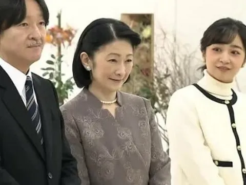 Công chúa xinh đẹp nhất Nhật Bản xuất hiện cùng gia đình tại sự kiện, ngoại hình "đẹp hơn hoa" khiến nhiều người ngưỡng mộ