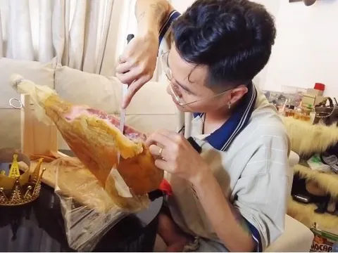 Thịt đùi ủ muối Tây Ban Nha người siêu giàu Việt Nam mới dám ăn, anh nông dân ở châu Phi mua về nhai chơi