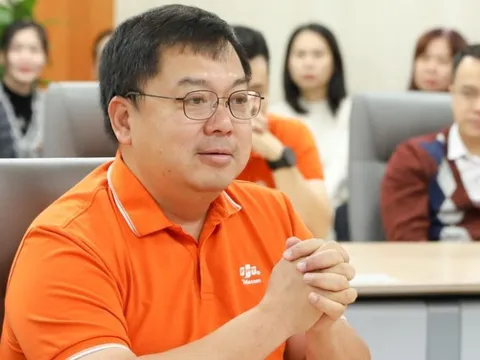 Luôn phát ngôn 'gây bão', vì sao ông Hoàng Nam Tiến rời FPT Telecom sang trường Đại học FPT?
