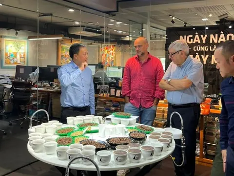 'Vua tiêu' Phan Minh Thông cảnh báo về những thay đổi 'chấn động' của thị trường Mỹ nhìn từ tô phở giá 500.000 đồng