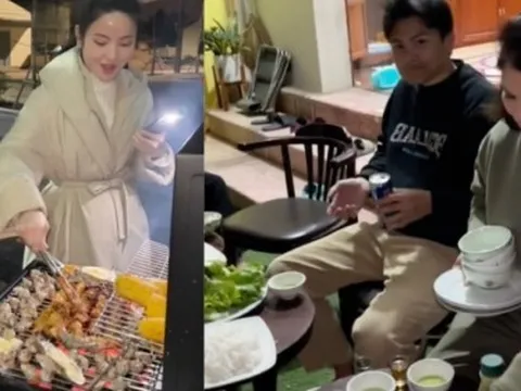 Quang Hải lái Mercedes đưa Chu Thanh Huyền về quê nướng hải sản, quây quần bên mâm cơm gia đình ngày cuối năm