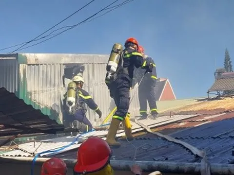 Cháy nhà ngày cận Tết ở Đà Lạt