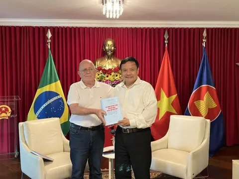 Nhà ngoại giao, Đại sứ Bùi Văn Nghị: Những cuộc gặp gỡ để kết nối thương mại