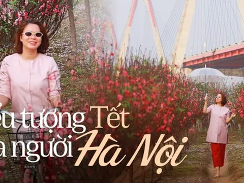 Người phụ nữ với ký ức về vườn đào Nhật Tân, tiết lộ góc chụp ảnh không phải ai cũng biết