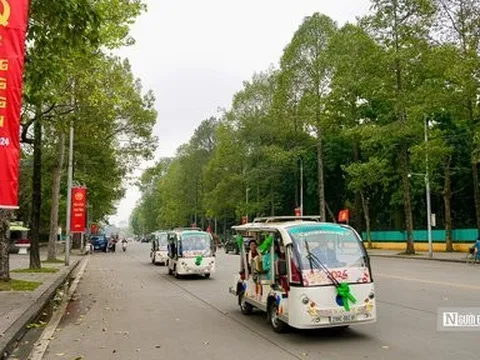 Hà Nội: Khai trương tuyến xe điện nối Hoàng thành Thăng Long - phố cổ