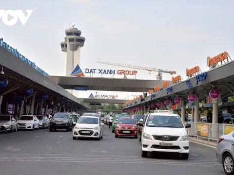 Chính thức thu phí không dừng ô tô ra vào Sân bay Nội Bài, Tân Sơn Nhất từ 6/2