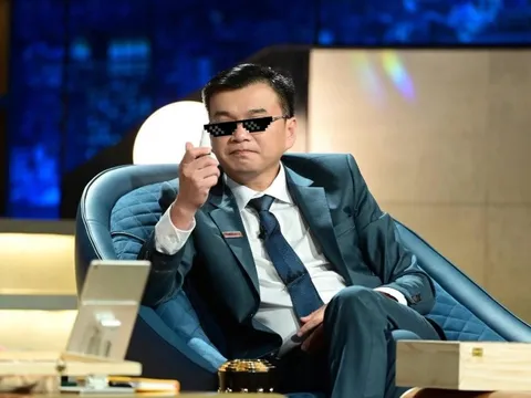 Shark Hùng Anh thưởng Tết: Không tặng nhân viên xe SH nữa, họ đi xe hơi hết rồi!