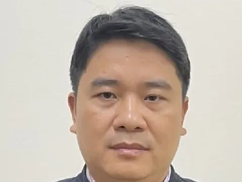 Phê chuẩn bãi nhiệm Phó Chủ tịch UBND tỉnh Quảng Nam Trần Văn Tân