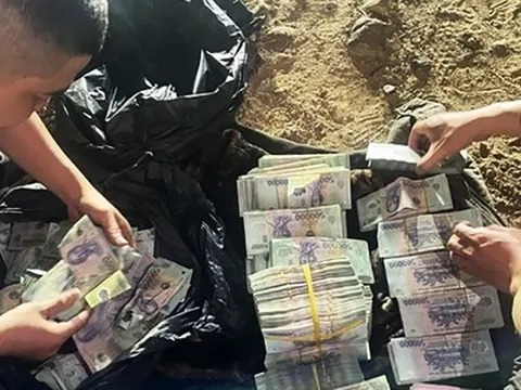 Kẻ cướp ngân hàng chiều 28 Tết định trốn sang Campuchia cùng ba lô tiền