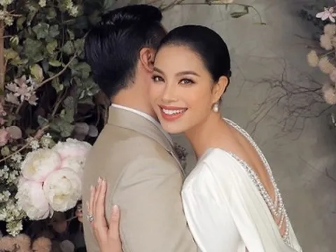 Phạm Hương lần đầu xác nhận danh tính ông xã, hoá ra là đại gia có tài sản không phải dạng vừa