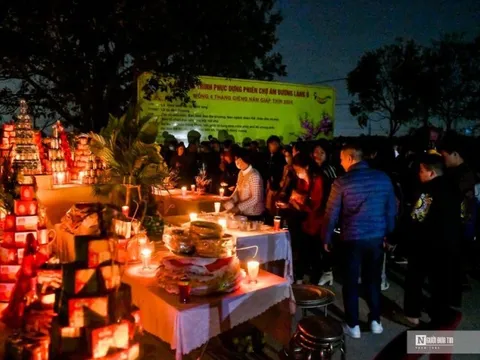 Bên trong phiên chợ Âm Dương mỗi năm họp 1 lần