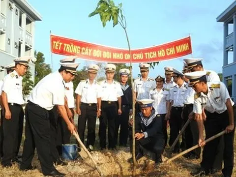 Vùng 5 Hải quân phát động "Tết trồng cây đời đời nhớ ơn Bác Hồ"