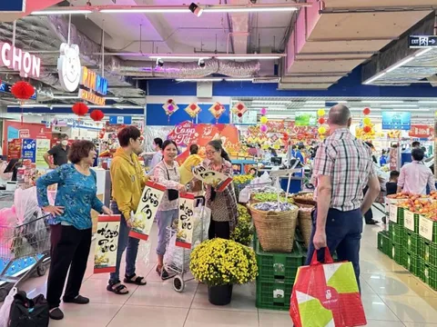 Co.opmart, Co.opXtra lì xì khách hàng, mở tiệc chay đầu năm mới