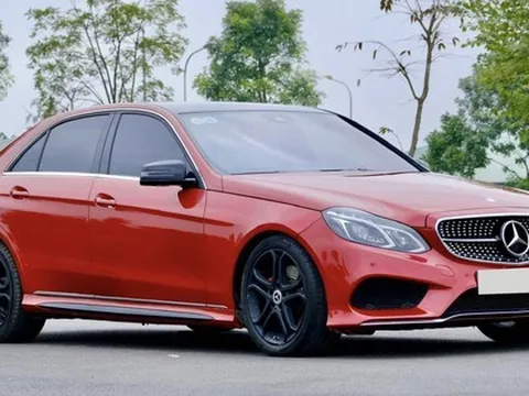 Mercedes E 200 bản đặc biệt rao bán giá ngang Kia K3, riêng tiền độ hết 150 triệu