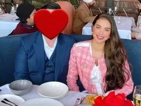 Chồng đại gia của Phạm Hương bất ngờ làm 1 việc sau khi được công khai danh tính, khiến vợ phải trầm trồ thốt lên 3 chữ!