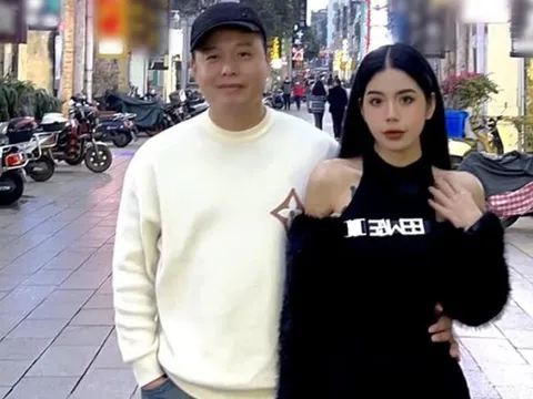 Lên nhầm taxi được chồng giám đốc: Cô gái có cuộc sống hiện tại không chê vào đâu được