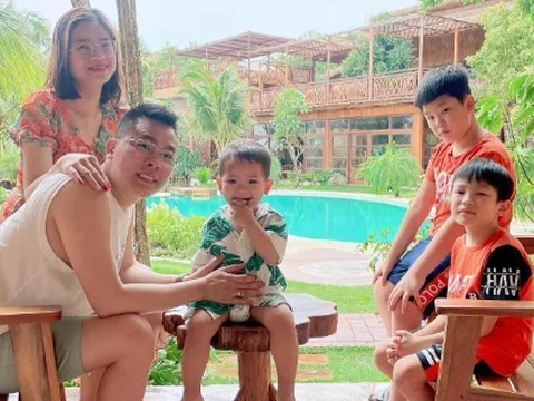 Màn flex của ông bố 3 con: "365 ngày đưa vợ đi làm, nói không với cờ bạc, đàn đúm, chỉ thích bên gia đình"