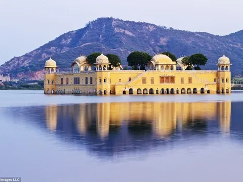 Cung điện “chỗ chìm chỗ nổi” kỳ bí, rộng hàng nghìn m2 nhưng không có bất kỳ căn phòng nào, bỏ hoang 200 năm vì một lý do đặc biệt