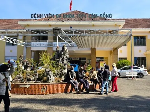 Chuyện lạ: Bệnh nhân phải mổ vì bệnh viện... trả nhầm kết quả X-quang