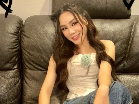 Hồ Quỳnh Hương lên tiếng khi bị nói nhiều tiền, là "đại gia ngầm showbiz"