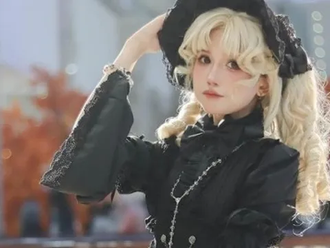 Tên của tớ là Pun: Tiểu thư có 1,3 triệu fan trên TikTok, diện mạo và cuộc sống đời thật như búp bê "xé truyện" bước ra là ai?