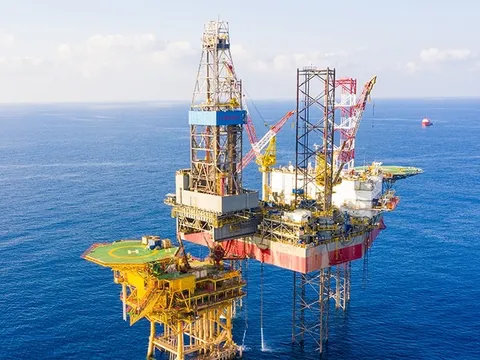 Đại gia Trung Đông Saudi Aramco hoãn mở rộng khai thác dầu, công ty ngành dầu khí Việt Nam ảnh hưởng ra sao?