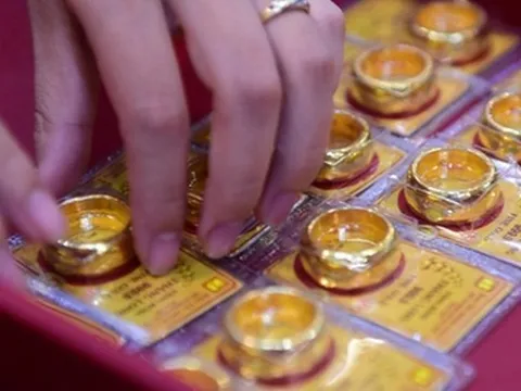 Lãi đậm khi mua vàng nhẫn ngày vía Thần tài: Quyết định chắc cốp và đúng đắn nhất vẫn phải là mua vàng!