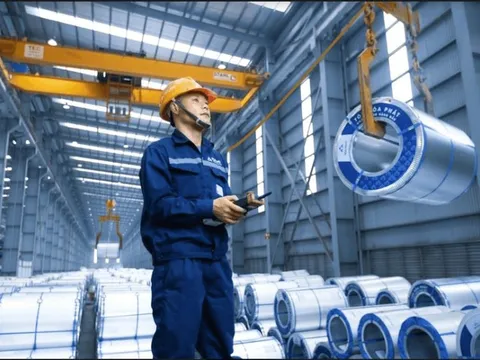 Hơn 800 nhà đầu tư đăng ký đi Dung Quất xem khu liên hợp của Hòa Phát, gấp rưỡi số người dự Đại hội đồng cổ đông 2023