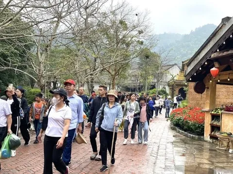 Quảng Ninh: Đón hơn 3,4 triệu lượt du khách trong 2 tháng đầu năm