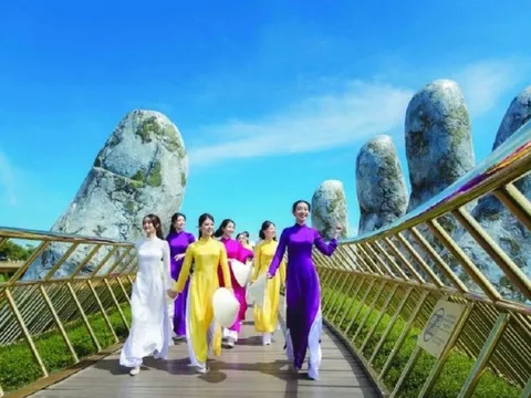 Việt Nam lọt top 10 điểm đến hấp dẫn hàng đầu cho sinh viên tốt nghiệp