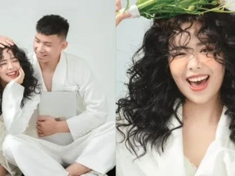 Đồng đội của Công Phượng, Văn Toàn lấy vợ, khoe bộ ảnh cưới đơn giản mà ai cũng phải khen "đẹp quá nhỉ"