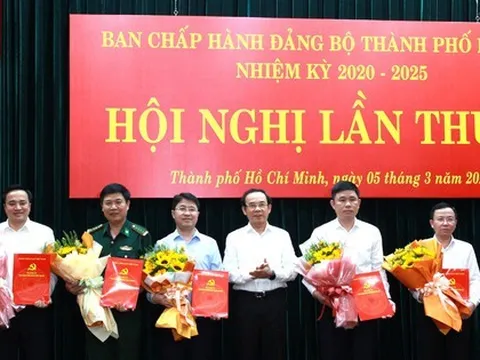 Thành ủy TP HCM bổ sung 5 Thành ủy viên