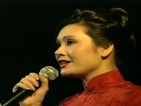 Á hậu xinh đẹp ở VTV: Mỹ nhân hơn 10 năm dẫn Thời sự giờ vàng, giọng đọc chuẩn Hà Nội thanh lịch