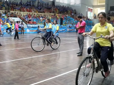 Sôi nổi hội thao nữ cán bộ, công nhân lao động nhân kỷ niệm 8-3