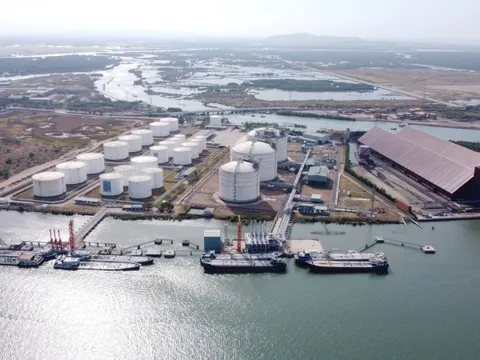 Một công ty Mỹ mua 49% cổ phần kho cảng nhập LNG Cái Mép lớn nhất Việt Nam từ ông trùm xăng dầu Việt
