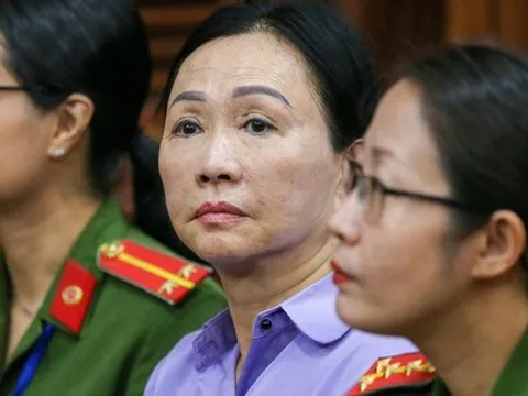 Ông Nguyễn Cao Trí chiếm đoạt tài sản của bà Trương Mỹ Lan như thế nào?