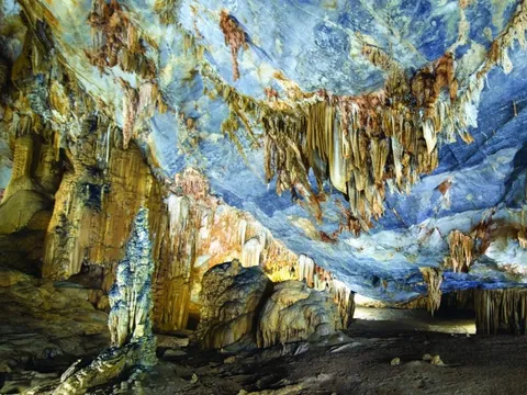 'Hoàng cung' trong lòng đất huyền bí cách Phong Nha chỉ hơn 20km: Tên gọi bất ngờ, giữ nhiều kỷ lục