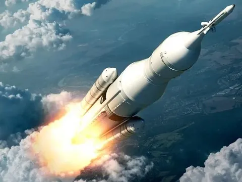 10 DN tăng trưởng nhanh nhất: Hạ tầng Giao thông Đèo Cả, VPS rời top, Sol E&C của ông Nguyễn Bá Dương và 2 CTCK thế chỗ