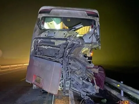 Làm rõ trách nhiệm các vụ tai nạn trên cao tốc Cam Lộ-La Sơn