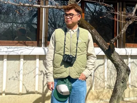 Chàng trai được ông bà đặt tên Tấn Vàng, mong giàu sang, lớn lên kiếm bộn tiền nhờ việc đơn giản