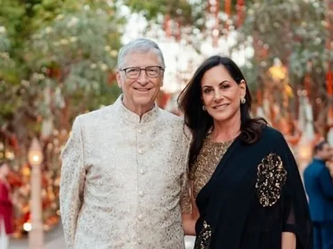 Chiến lược hút khách tỷ phú sau chuyến du lịch Đà Nẵng của Bill Gates