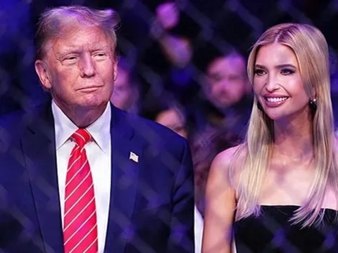 "Nữ thần" Ivanka Trump bất ngờ sánh vai ông Donald Trump sau thời gian dài, khung hình chung khoe trọn phong thái tài phiệt khiến nhiều người ngây ngất