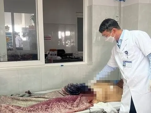 Cụ ông 79 tuổi tự cắt đứt lìa dương vật chỉ vì khó tiểu