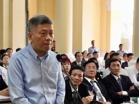 Chồng bị cáo Trương Mỹ Lan ký giấy tờ ‘bằng niềm tin’