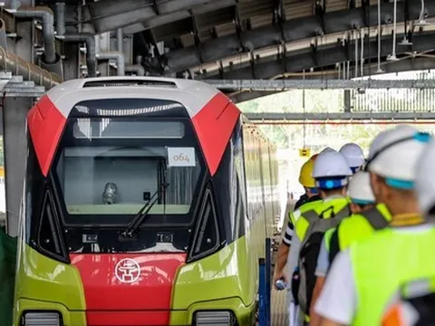 Đào tạo các thợ lái tàu tuyến metro Nhổn - ga Hà Nội